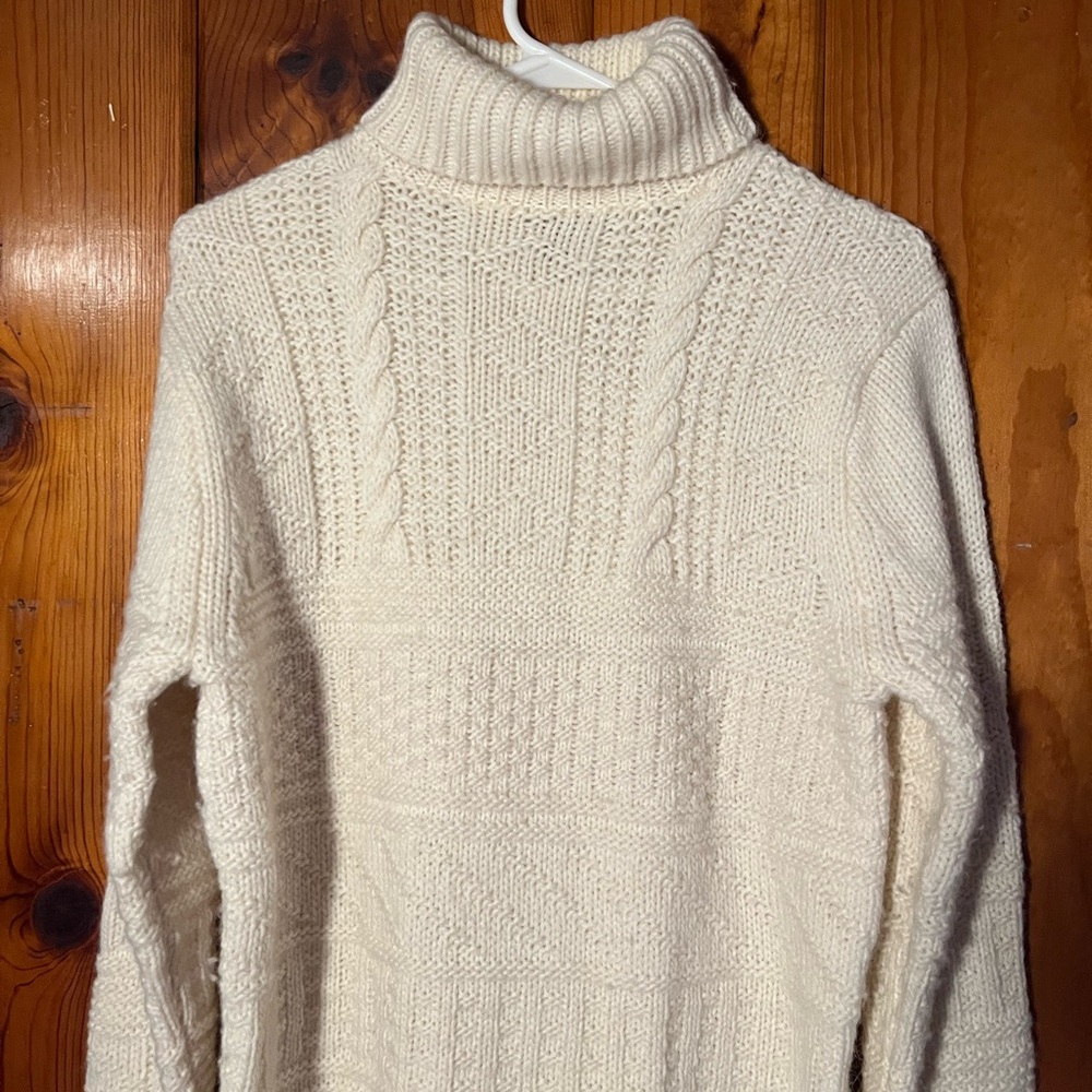 J. Crew Wool cable knit turtleneck sweater small S Cream white
